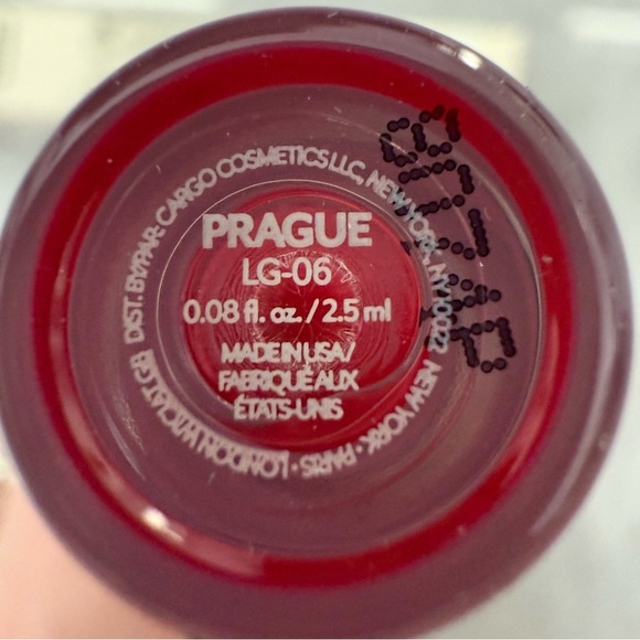 Cargo Cosmetics Essential Lip Gloss Prague Deep Red Super High Shine Makeup - Picture 4 of 13